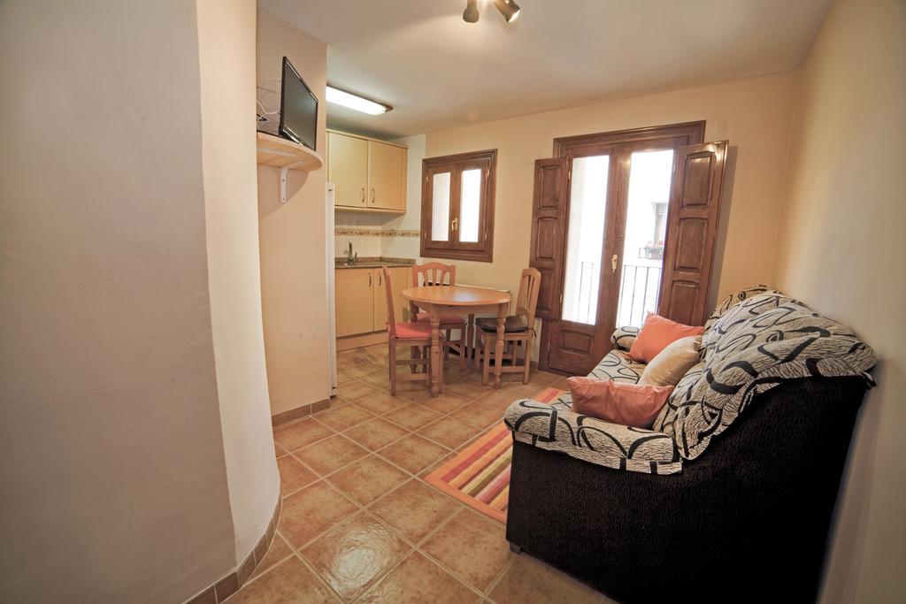 Apartamentos Prades Morella Zimmer foto
